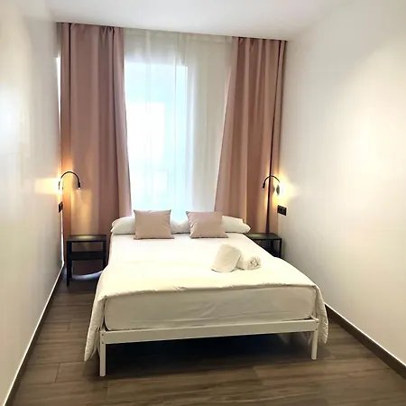 Rooms&go Hotel *